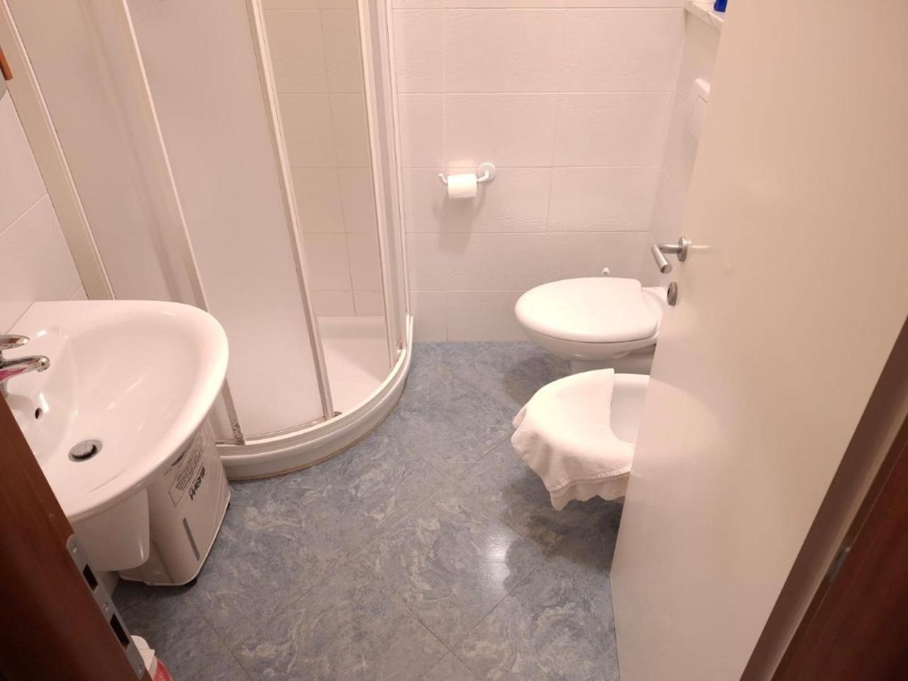Appartamento Monolocale nuovissimo Levanto Esterno foto
